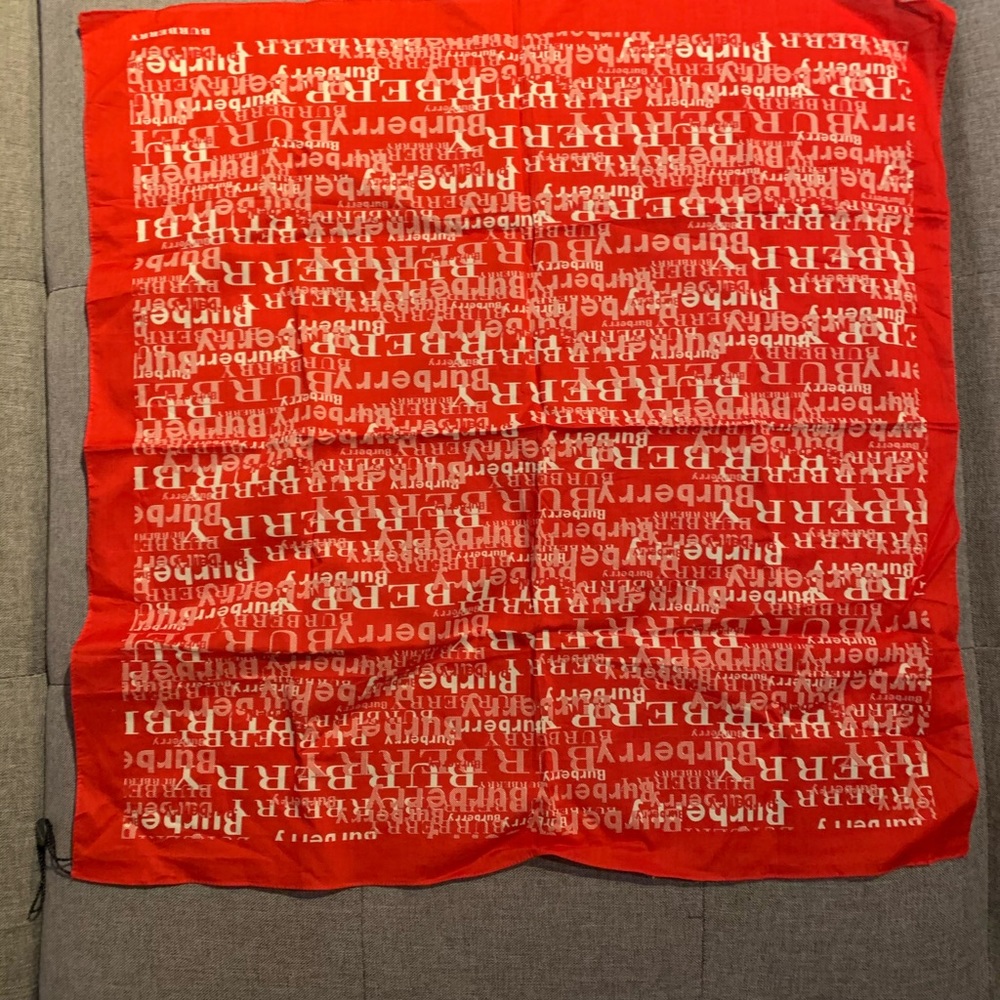 Brand new never used Burberry scarf bandanna mask - Picture 3 of 5